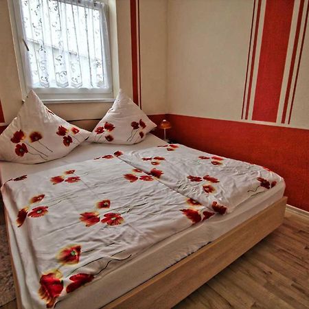זאסניץ Ferienwohnung Thurk מראה חיצוני תמונה